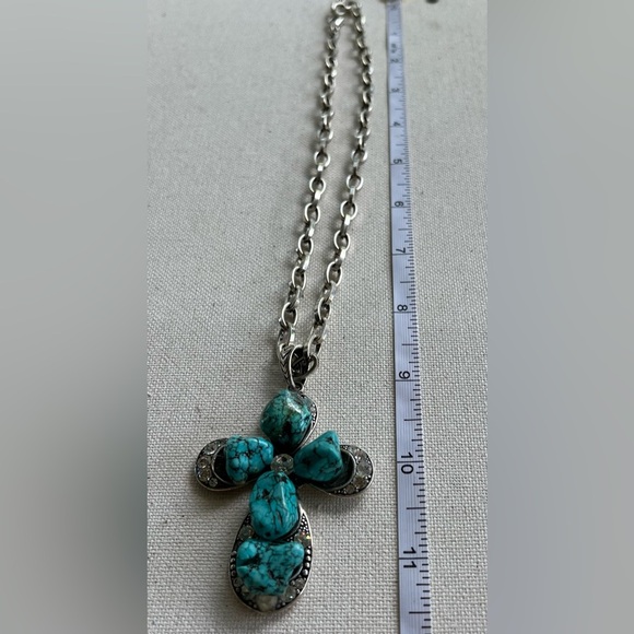 Turquoise Stone Cross Pendant Necklace – Western Boho Style - Picture 4 of 5